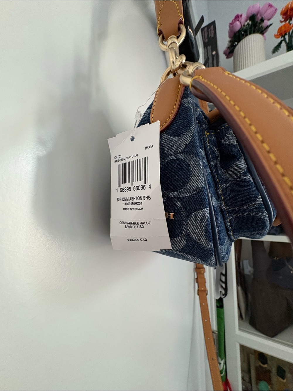 Coach Outlet Signature Denim Ashton Shoulder Bag - Picture 5 of 12